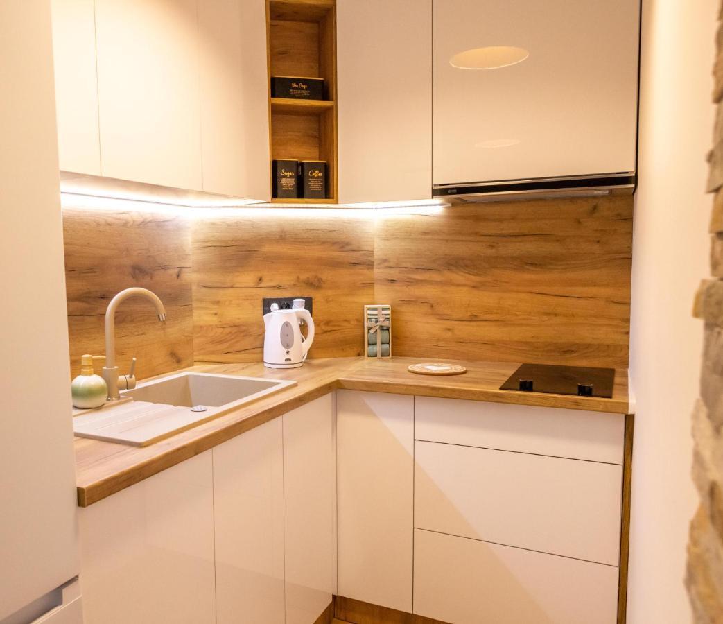 Rubikon Free Parking Apartmani Dusanovac Buitenkant foto